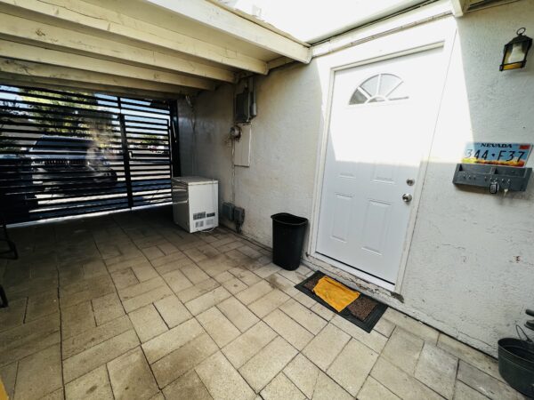 4969 National Ave Parte D